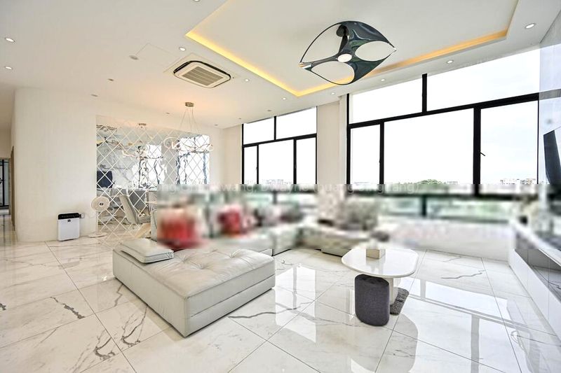 7 Bed Apartment (Condo) for Sale in  Avon Park - Image 19